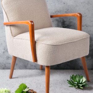 כורסא דגם AKITA