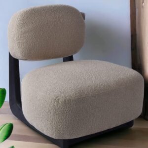 כורסא דגם AKITA